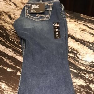 Silver Jeans Avery Curvy Fit High Rise Slim Boot